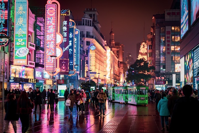 China’s Advisory on Japan Travel Sparks Market Turmoil in Tourism and Retail