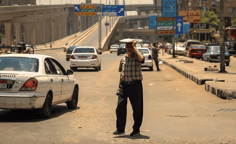Cairo reaches 35C as Egypt faces hot weather Cairo reaches 35C as Egypt faces hot weather